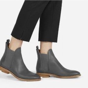 Everlane Chelsea Gray Boots 5.5